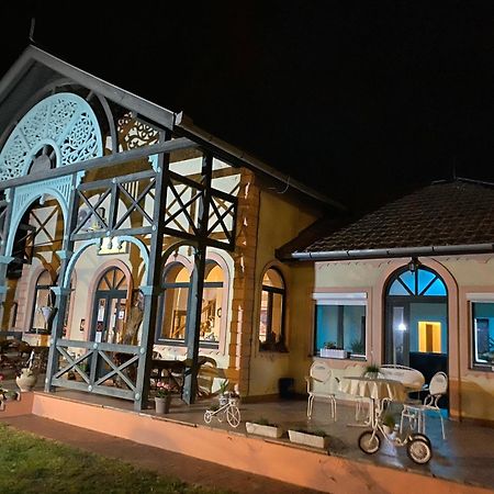 Vila Regina Palić Exterior foto
